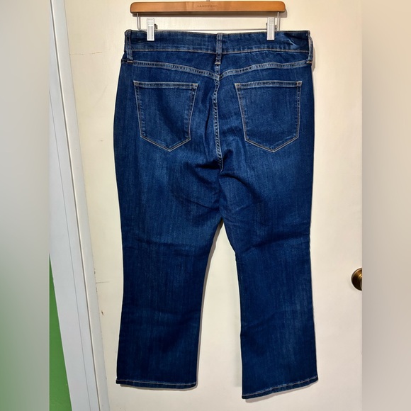 Jeans - Picture 4 of 6